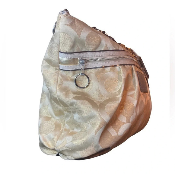 COACH Poppy Purse Bag Signature Cs Monogram Cream and Gold THREE Hang Tags GUC - Picture 5 of 16